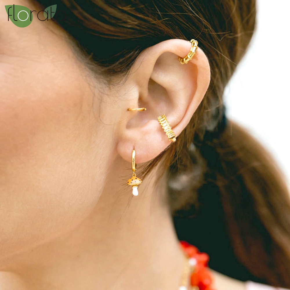 1Pcs 18k Gold Plated Zircon Ea - Ear Cuff No Piercing recension och pris