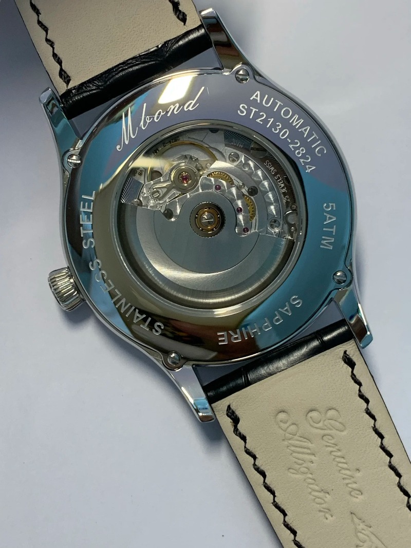 Wordless Book, Swiss Fine Grin - Jewellery Watches recension och pris